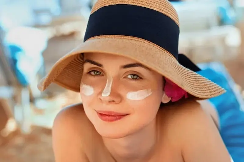 Солнцезащитный крем SPF