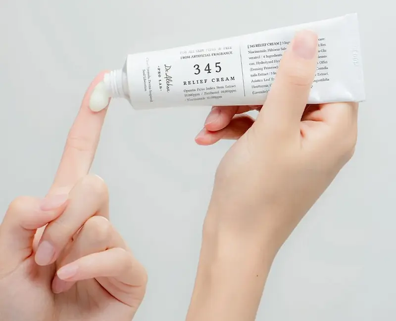 Textura cremei Dr. Althea 345 Relief Cream