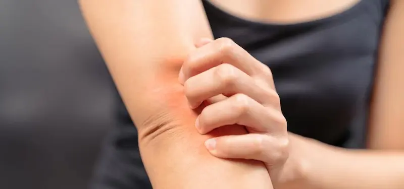 Текстура средства с кислотами 